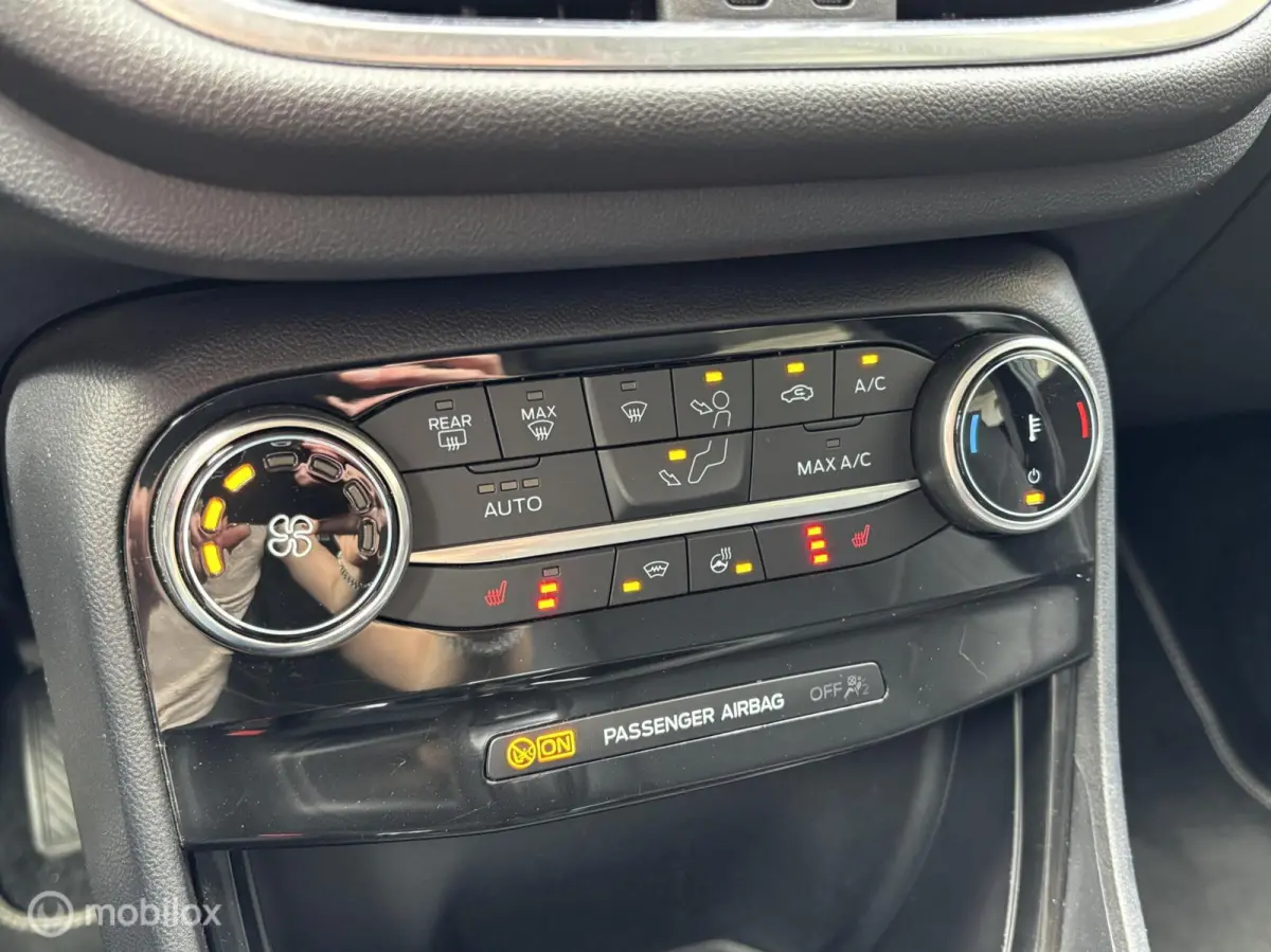 1.0 EcoBoost Titanium X Automaat | B&O | PDC V+A | Stoel/Stuurverwarming | Verwarm