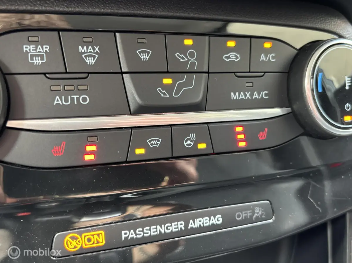 1.0 EcoBoost Titanium X Automaat | B&O | PDC V+A | Stoel/Stuurverwarming | Verwarm
