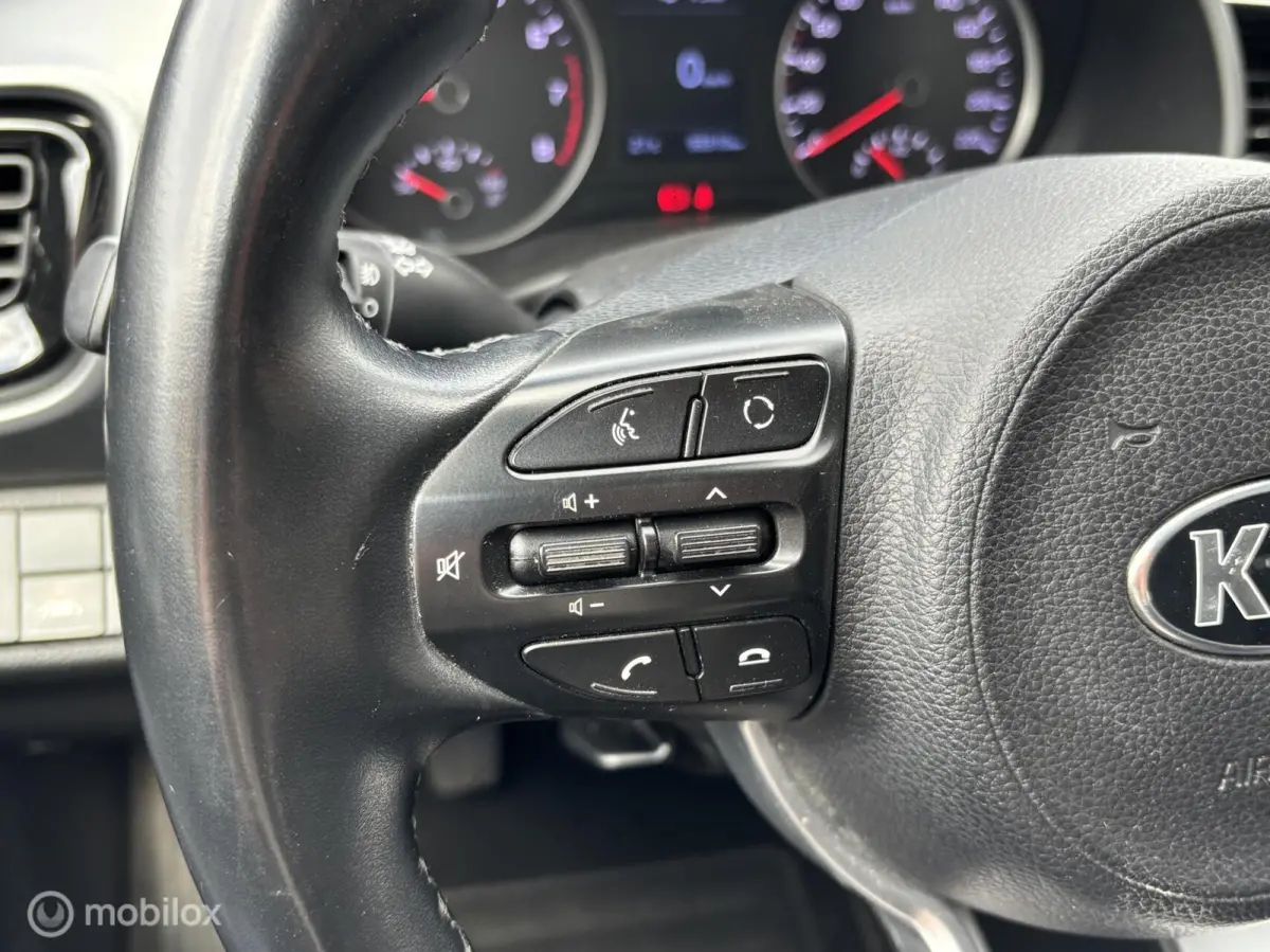 1.0 T-GDi DynamicPlusLine | Camera | Keyless | Navi | Cruise | Clima | Apple Carplay/Andro