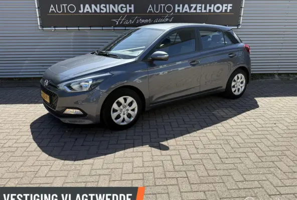 1.2 HP i-Motion Comfort Slechts 93.134km | Camera | PDC Achter | Airco | Navigatie | Cruis
