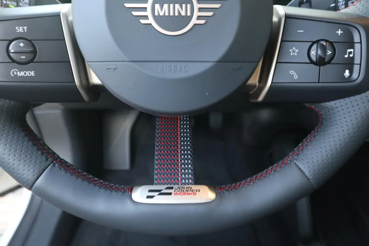 SE John Cooper Works Trim | Pakket M