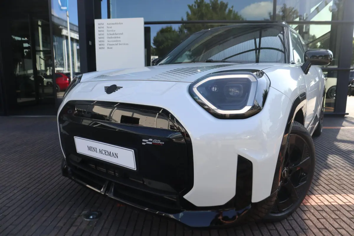 SE John Cooper Works Trim | Pakket M