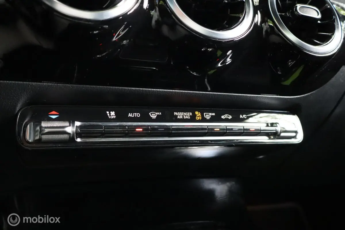 180 BusinessLine | Keyless | Carplay | Cam