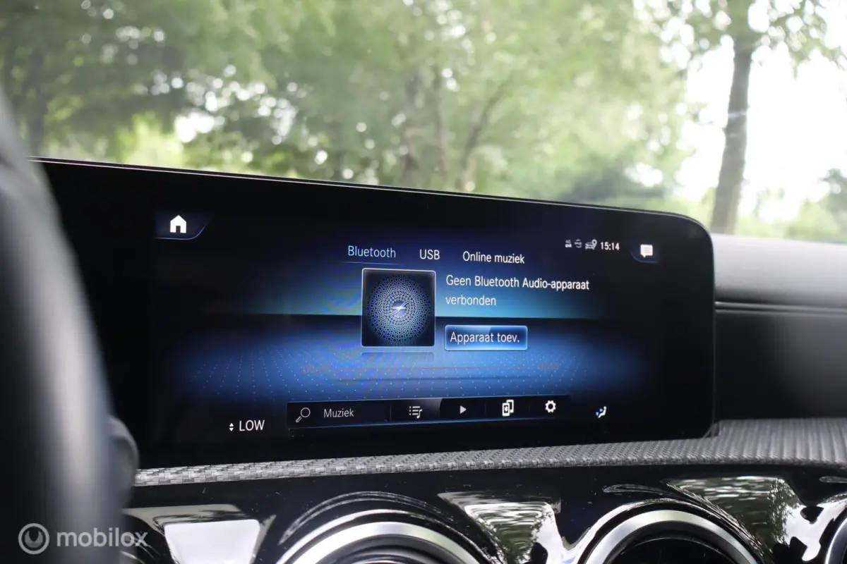 180 BusinessLine | Keyless | Carplay | Cam