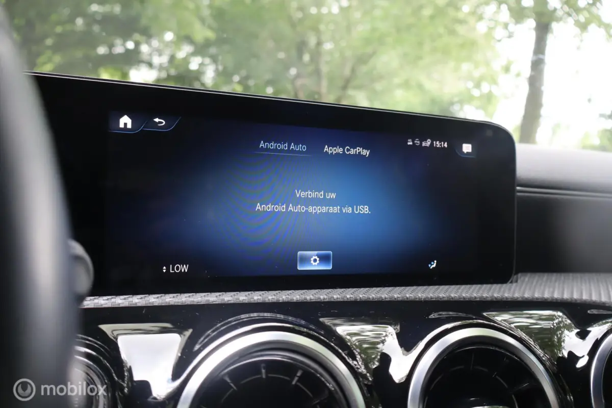 180 BusinessLine | Keyless | Carplay | Cam