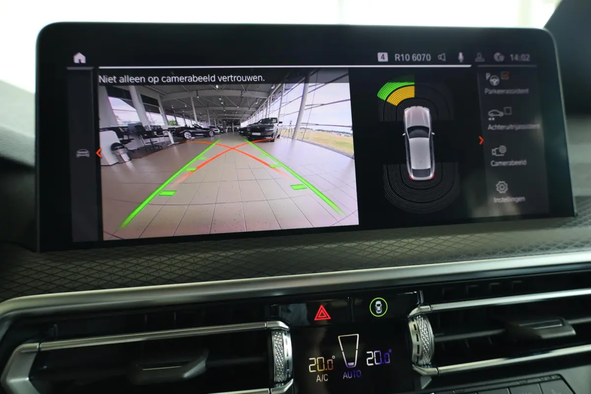 xDrive30i High Executive | M Sport | Head-Up Display | Trekhaak | Parkeersensoren | Achteruitrij Camera | Cruise Control