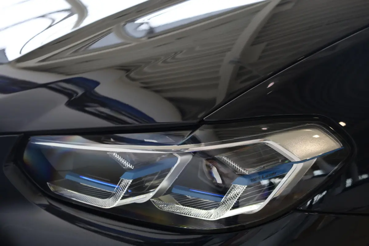 xDrive30i High Executive | M Sport | Head-Up Display | Trekhaak | Parkeersensoren | Achteruitrij Camera | Cruise Control