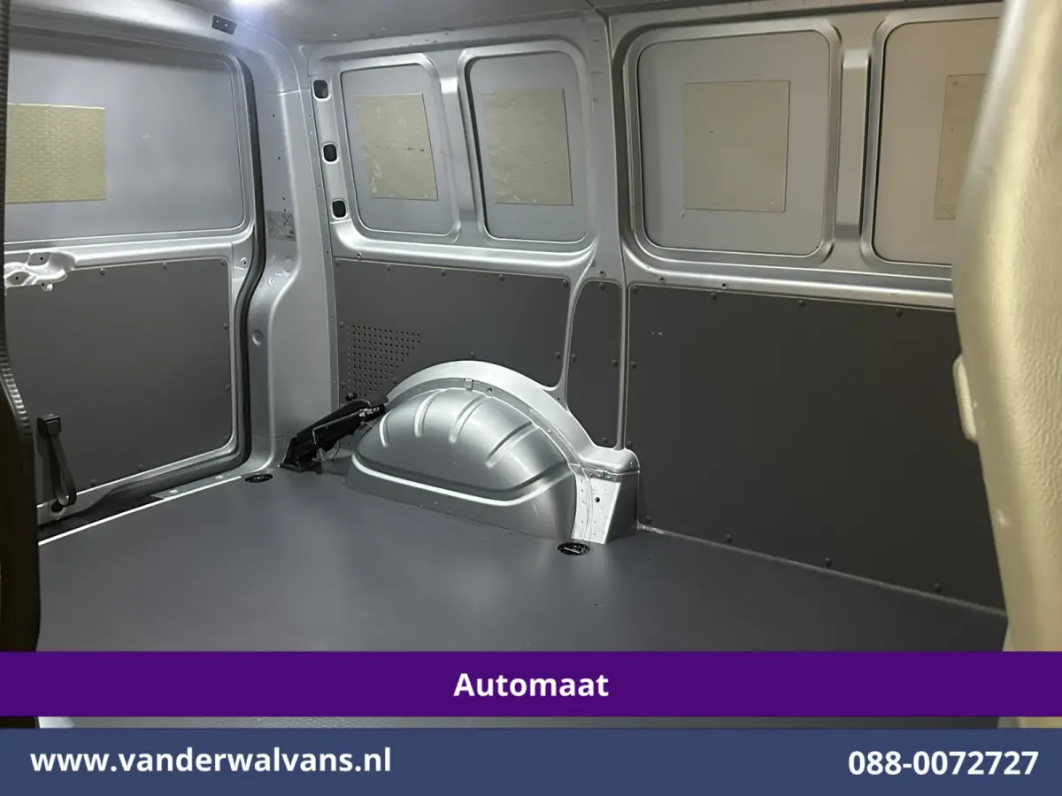 2.0 TDI 150pk Automaat L1H1 Euro6 Airco | Navigatie | Apple Carplay | Cruisecontrol Achterklep, Parkeersensoren, 2500kg trekvermogen