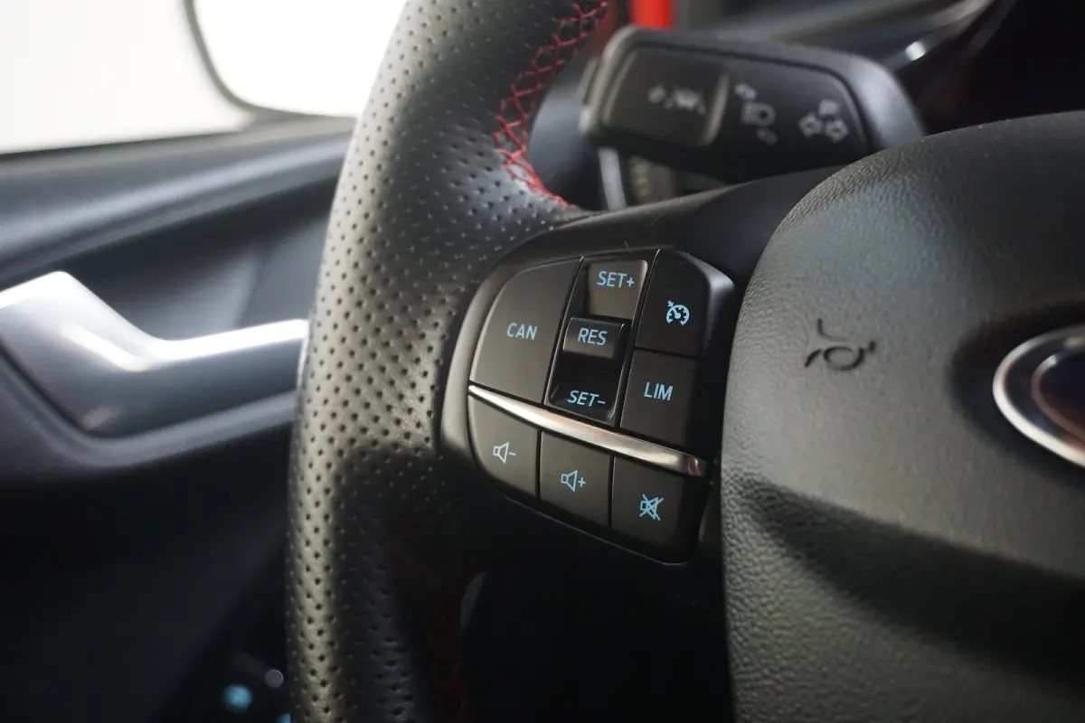 1.0 EcoBoost ST-Line | 1e Eigenaar | Dealer Onderhouden | Clima | Navi | Cruise | Voorruitverwarming |