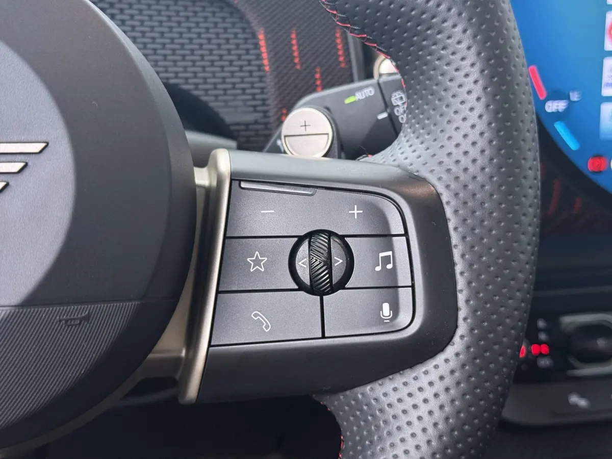S ALL4 John Cooper Works Pakket XL | Harman/Kardon | Panoramadak | Stoel & Stuurverwarming | Comfort Acces | Driving Assistant Plus | Elektrische stoelen