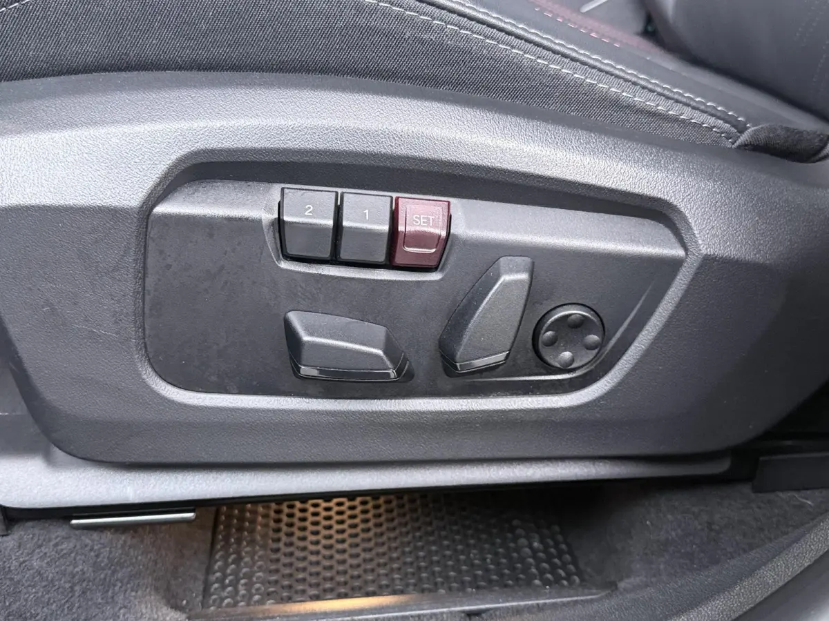 S ALL4 John Cooper Works Pakket XL | Harman/Kardon | Panoramadak | Stoel & Stuurverwarming | Comfort Acces | Driving Assistant Plus | Elektrische stoelen