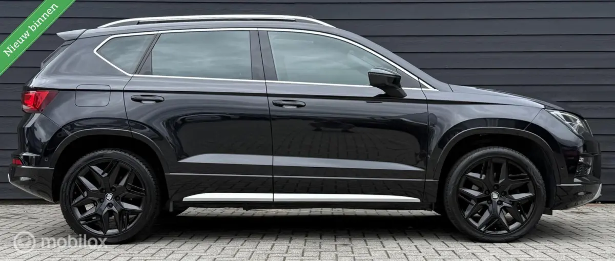 1.5 TSI FR Intense DSG Pano.dak/Trekhaak/Viritual/LED
