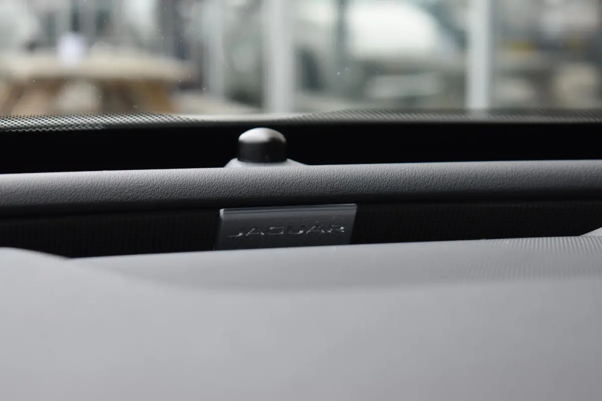 2.0d Portfolio leder xenon navi lmv