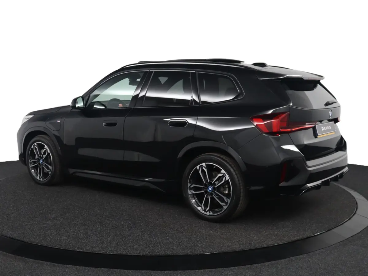 xDrive25e | SOH 96% | M Sportpakket | Panoramadak | Harman-Kardon | Parking Assistant