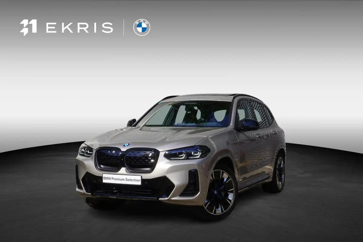 | High Executive | 20 inch LM aerodynamisch (Styling 890 M) in Bicolor Jet Black | Comfort Access | BMW Head-Up Display | HIFI System Harman Kardon | Driving Assistant Professional