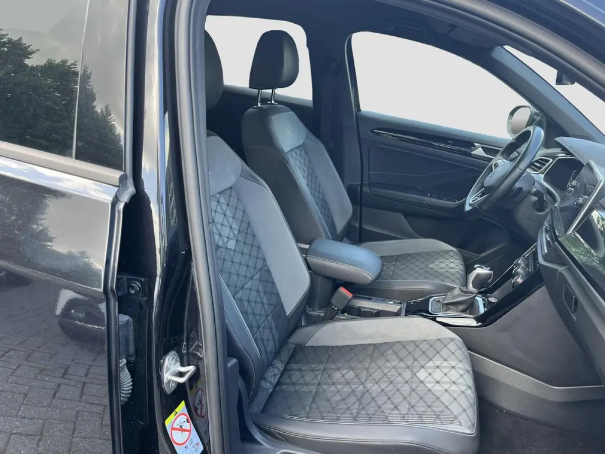 1.5 TSi DSG R-Line (2X) | 5 JAAR FABRIEKSGARANTIE!! |