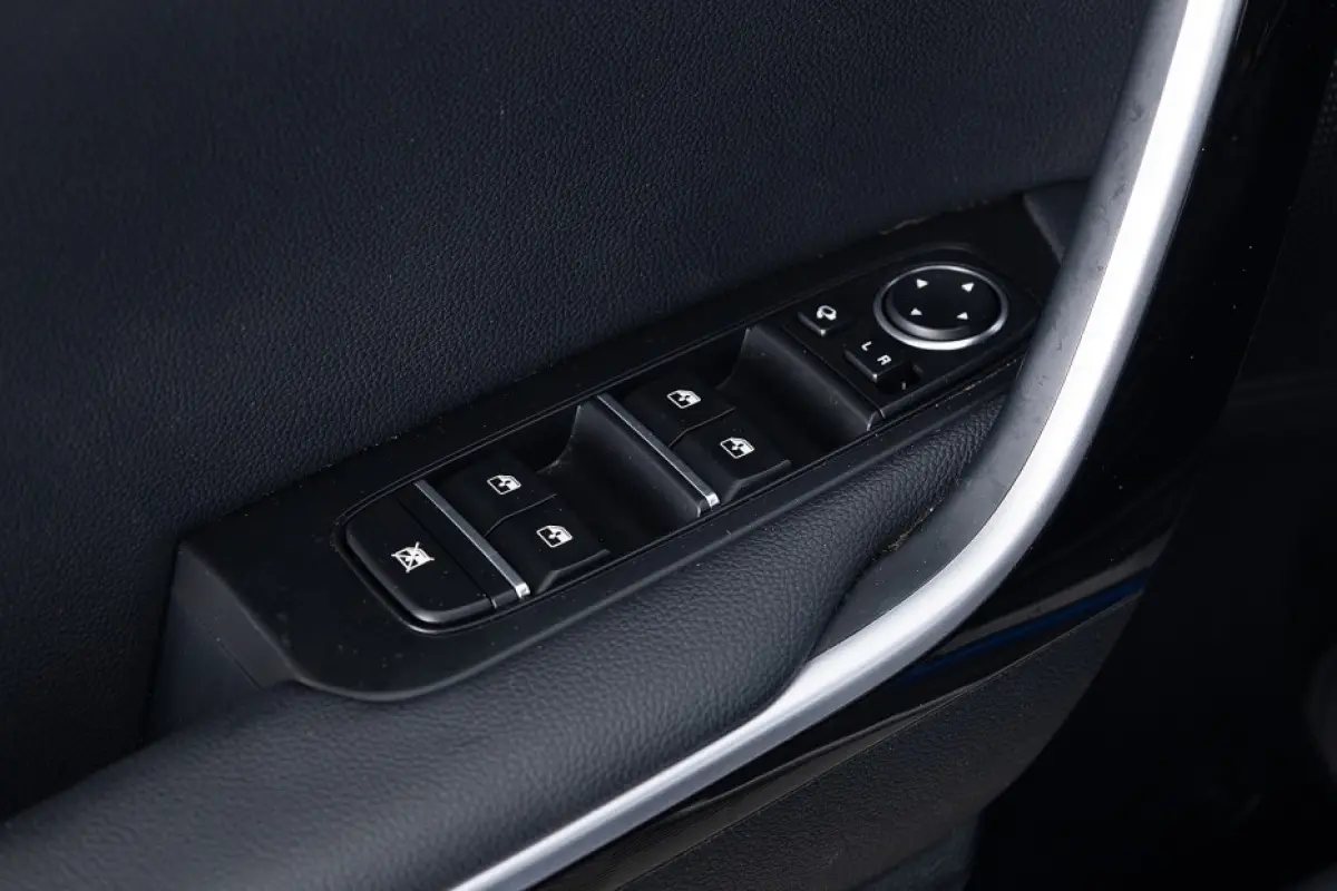1.6 GDi PHEV DynamicPlusLine | Half LEDER | CARPLAY | Full LED | Stoelverwarming !