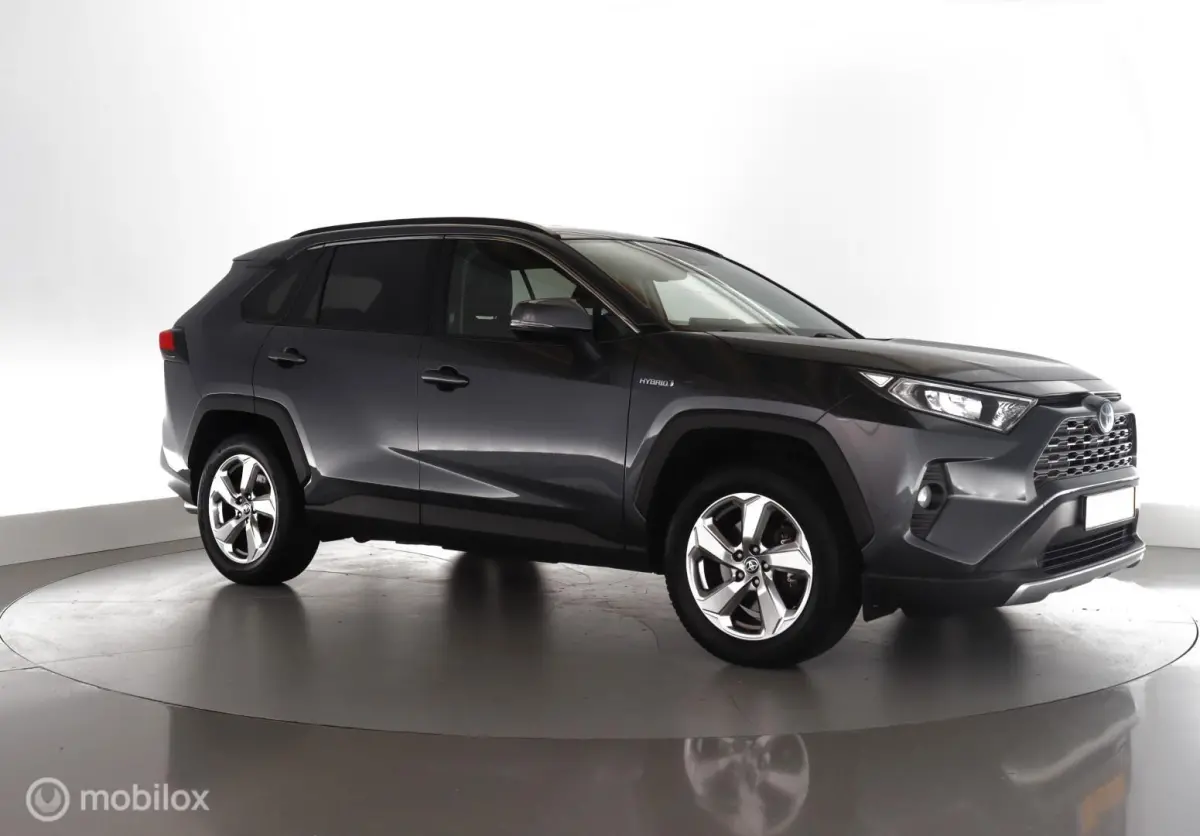2.5 Hybrid Business Plus Rijklaarprijs|JBL|leer|nav|cam|acc|lmv18