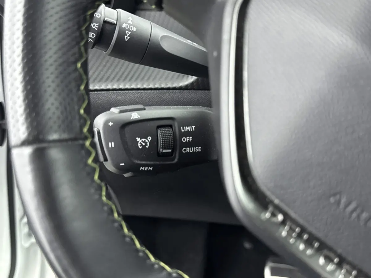 EV GT Pack 50 kWh | Dodehoek detectie | Alcantara stoelen | Camera | Navigatie | Interieur verlichting |SOH 96%