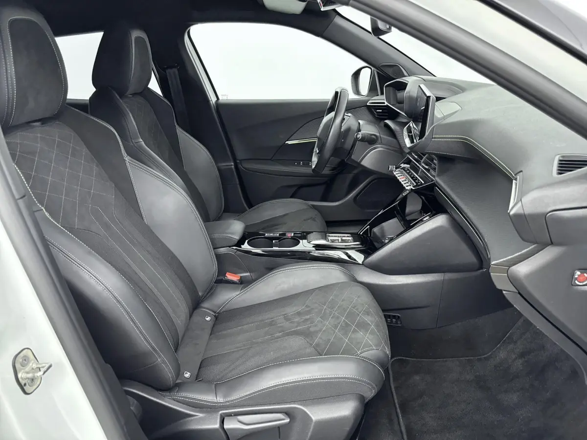 EV GT Pack 50 kWh | Dodehoek detectie | Alcantara stoelen | Camera | Navigatie | Interieur verlichting |SOH 96%