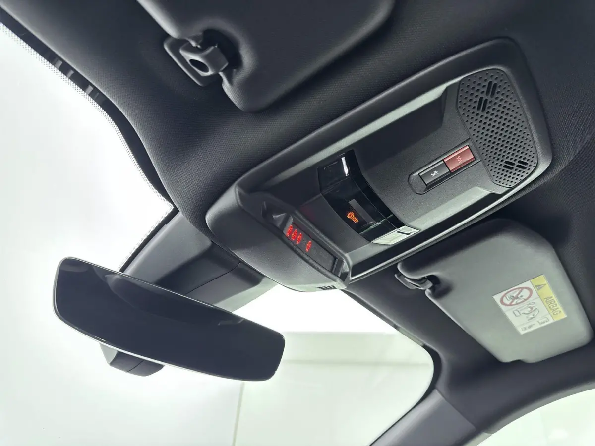 EV GT Pack 50 kWh | Dodehoek detectie | Alcantara stoelen | Camera | Navigatie | Interieur verlichting |SOH 96%