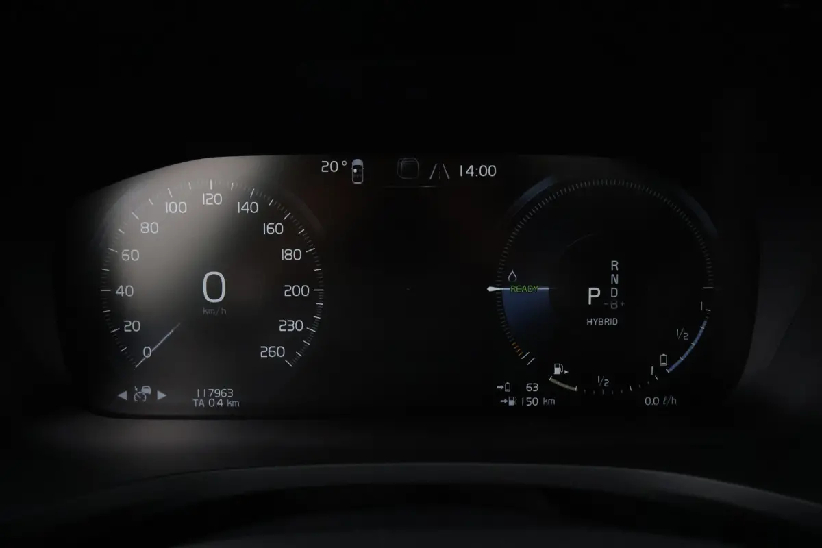 2.0 T6 Plug-in hybrid AWD Plus Dark | Long Range | VolvoSelekt! | R-Design