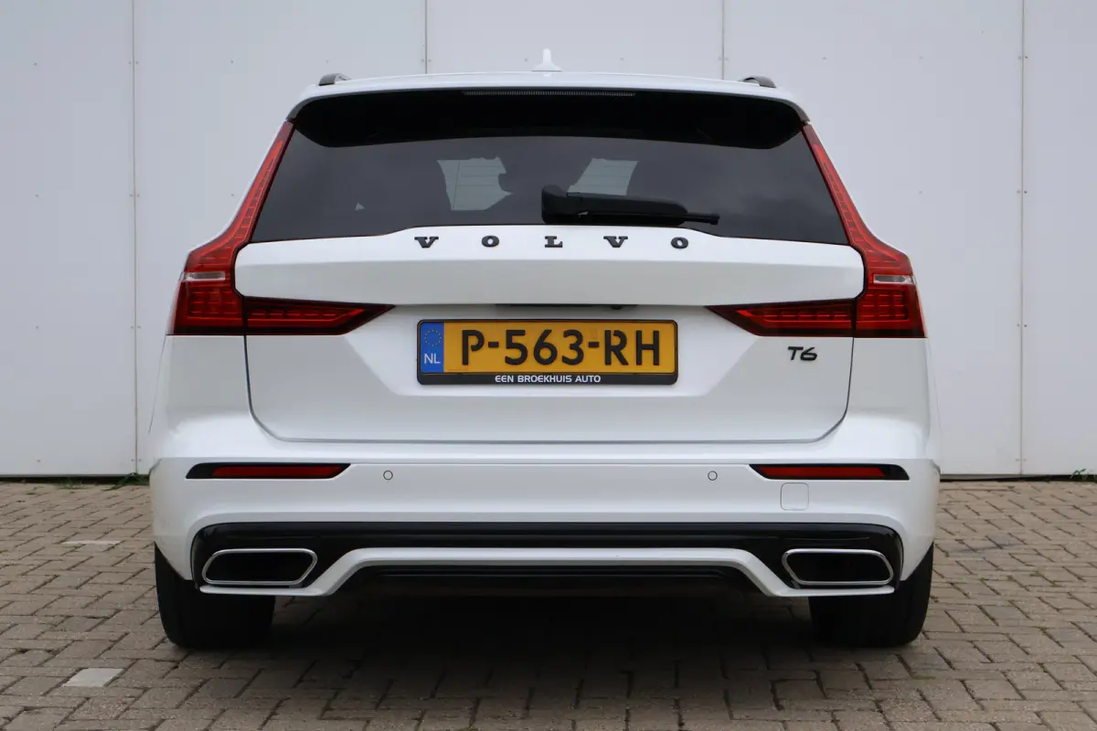2.0 T6 Plug-in hybrid AWD Plus Dark | Long Range | VolvoSelekt! | R-Design