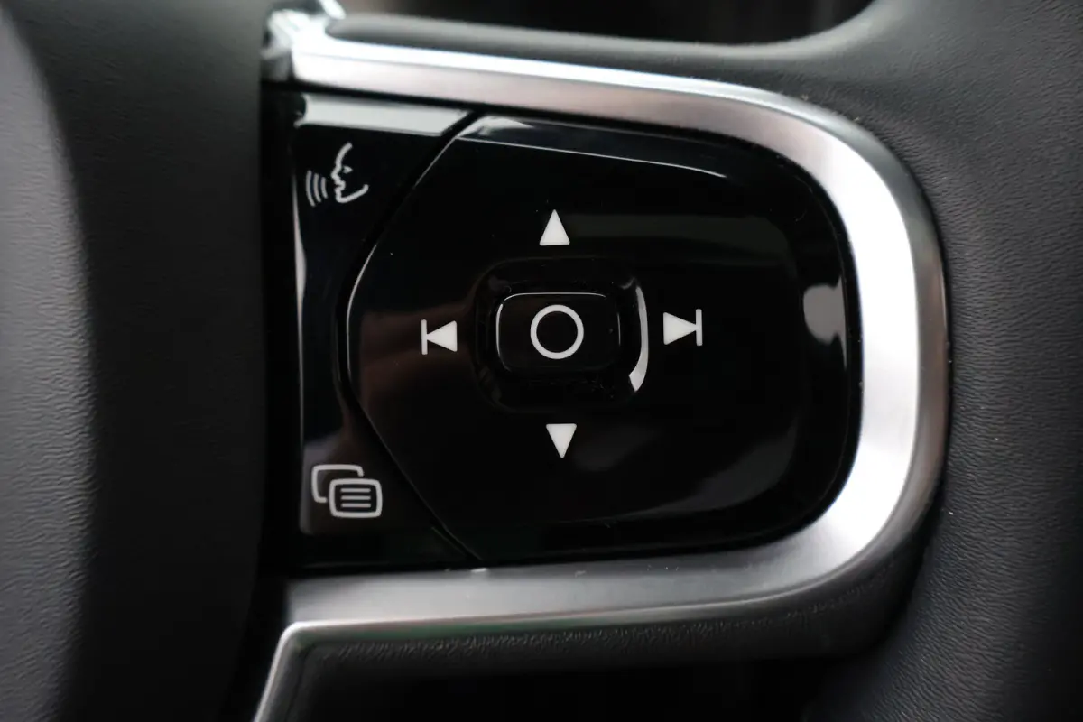 2.0 T6 Plug-in hybrid AWD Plus Dark | Long Range | VolvoSelekt! | R-Design