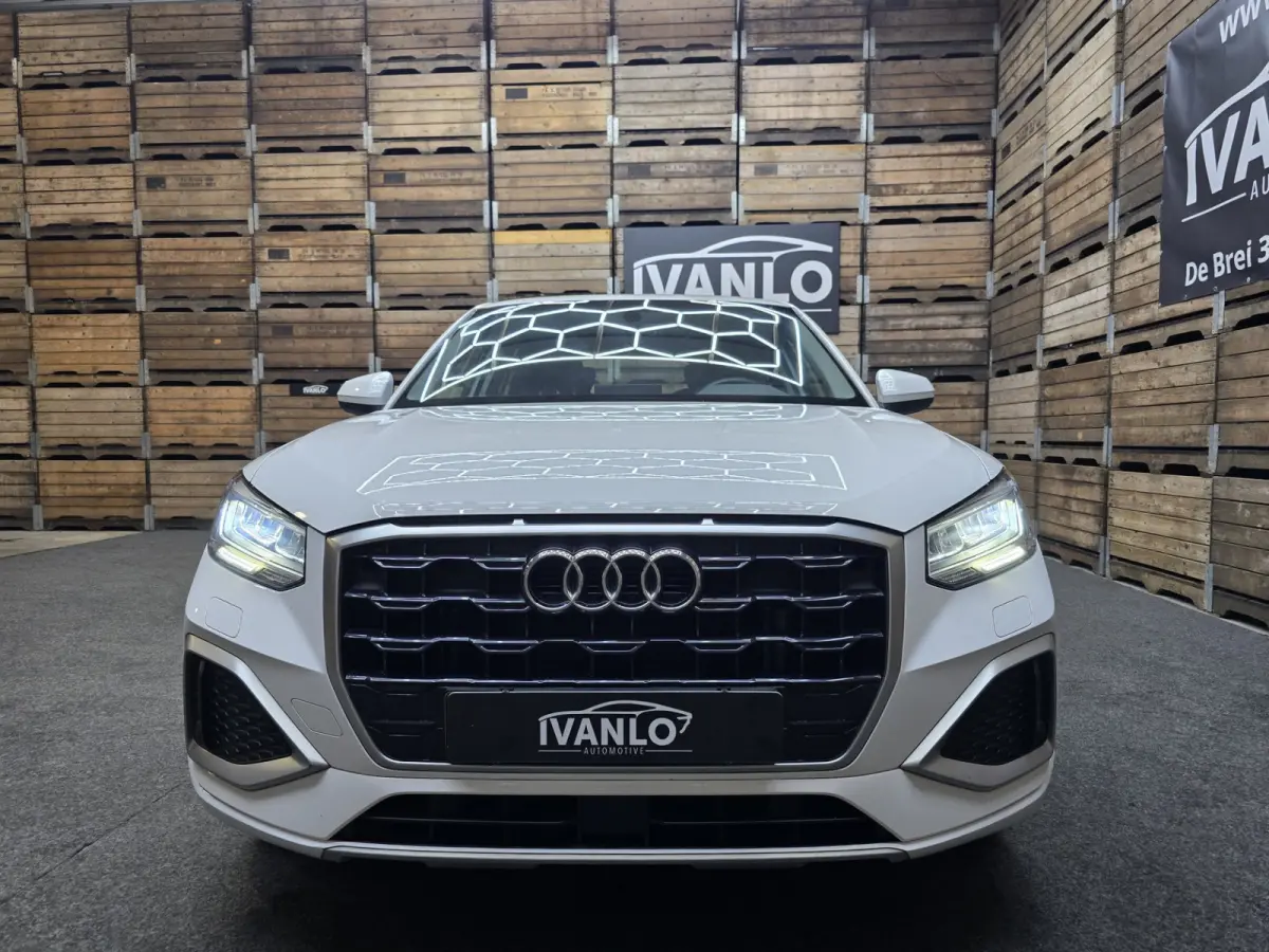 30 TFSI Advanced edition Full LED MMI Navi Camera VCP 19"LM