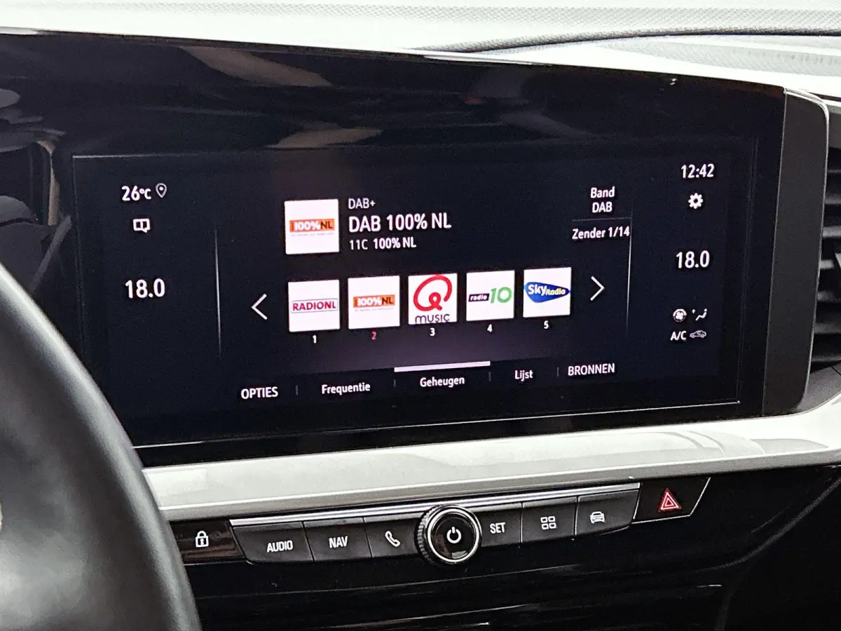 1.2 Turbo GS Line | TREKHAAK | Keyless | Dodehoekdetectie | Adaptieve Cruise Control | Achteruitrijcamera | Stoel-stuur Verwarming | VOL!!