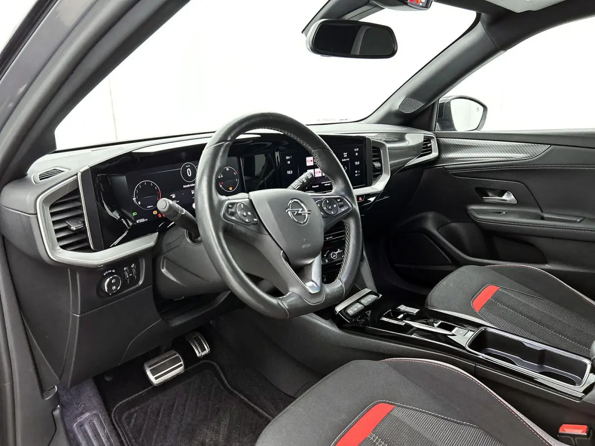 1.2 Turbo GS Line | TREKHAAK | Keyless | Dodehoekdetectie | Adaptieve Cruise Control | Achteruitrijcamera | Stoel-stuur Verwarming | VOL!!