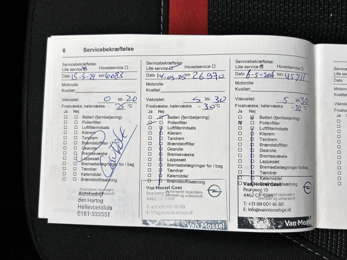 1.2 Turbo GS Line | TREKHAAK | Keyless | Dodehoekdetectie | Adaptieve Cruise Control | Achteruitrijcamera | Stoel-stuur Verwarming | VOL!!