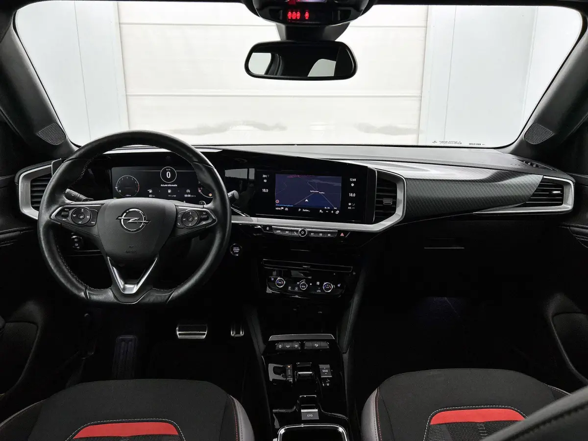 1.2 Turbo GS Line | TREKHAAK | Keyless | Dodehoekdetectie | Adaptieve Cruise Control | Achteruitrijcamera | Stoel-stuur Verwarming | VOL!!