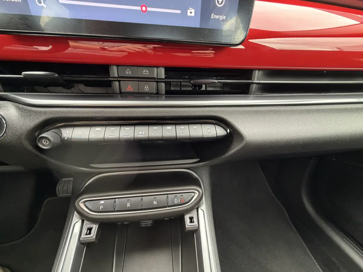 RED 54 kWh | Apple/Android CarPlay | Parkeersensoren
