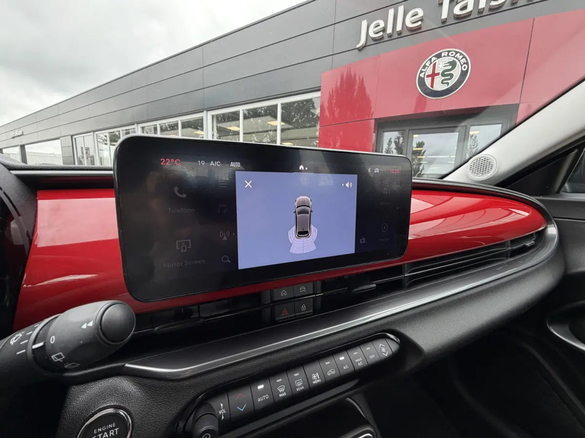 RED 54 kWh | Apple/Android CarPlay | Parkeersensoren
