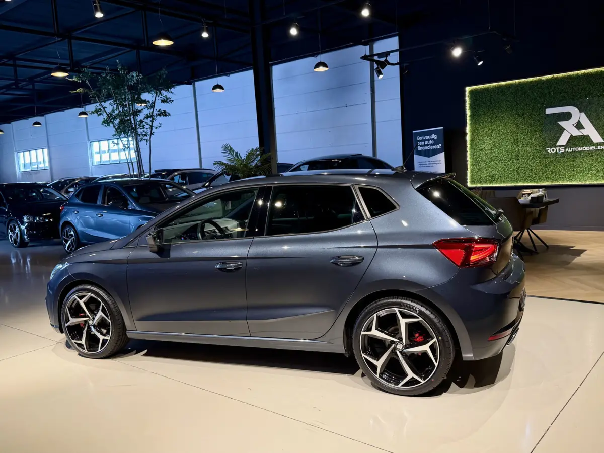 1.0 TSI FR Virtueel|ACC|Keyles|Navi|LED Facelift!