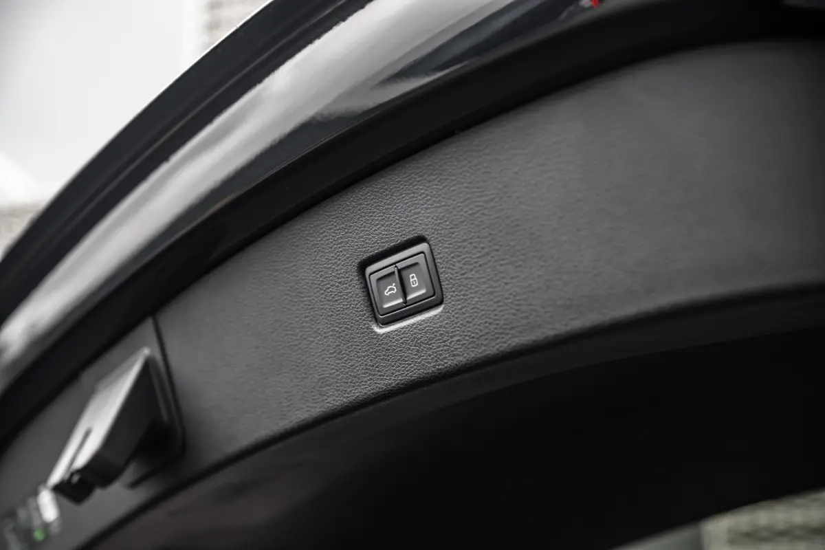 55 TFSI e S edition | Panoramadak | Trekhaak | Bang & Olufsen | HUD |