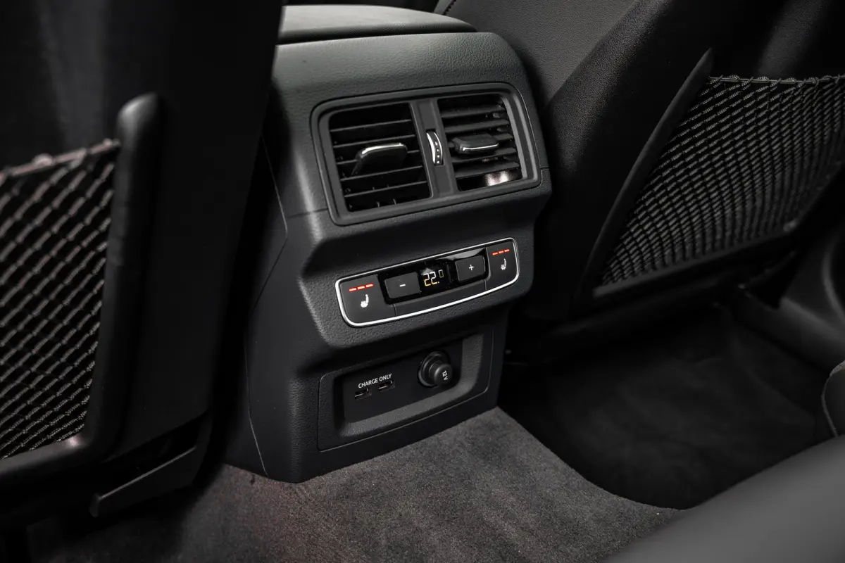 55 TFSI e S edition | Panoramadak | Trekhaak | Bang & Olufsen | HUD |