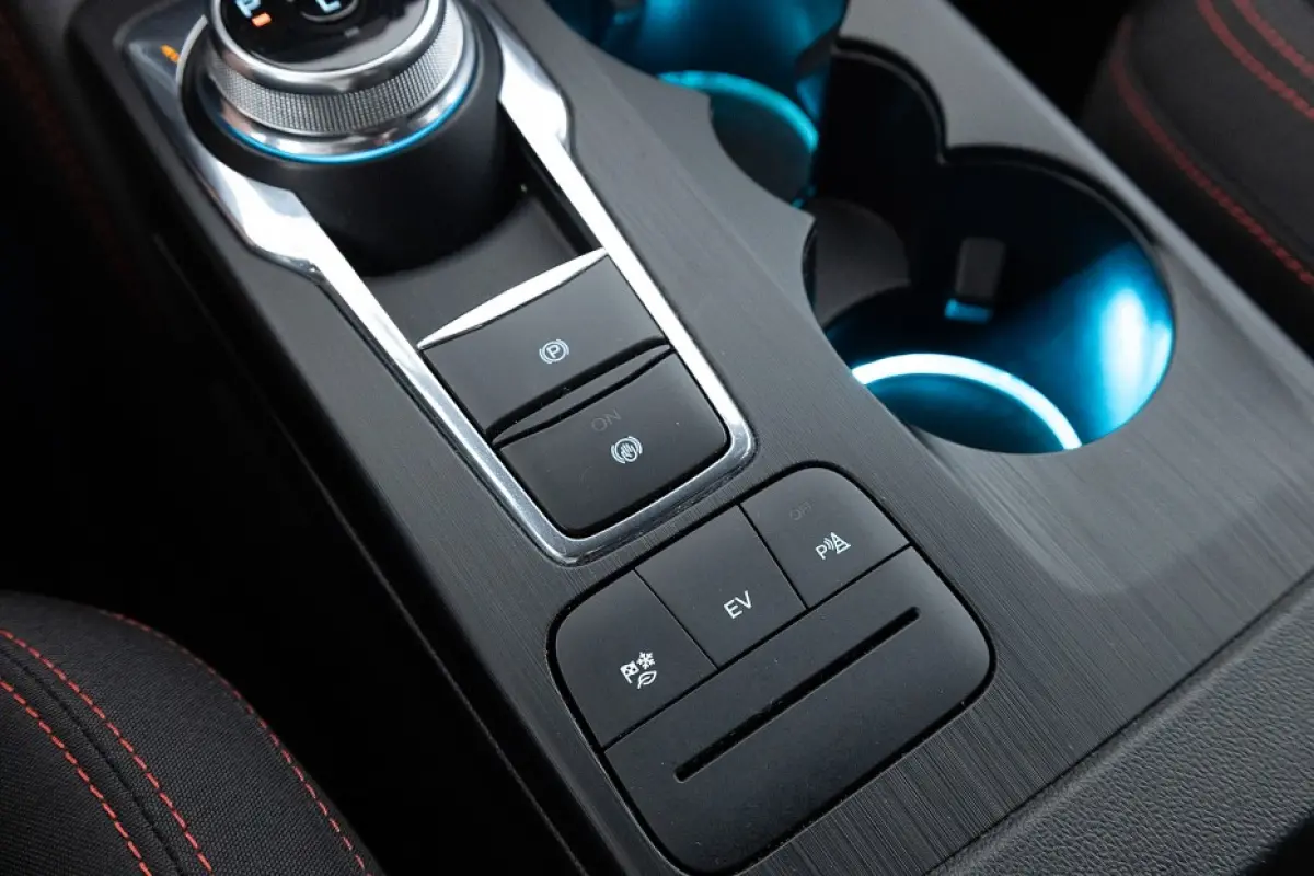2.5 PHEV ST-Line | NAVI | CAMERA | ECC