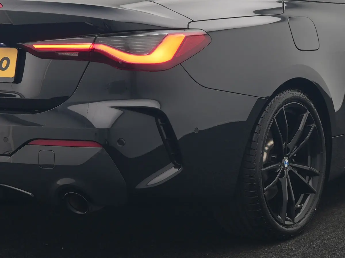 430i M Sport 245pk Dealer O.H. | Adaptief Onderstel | Nekverwarming | Camera | Lederen Sportstoelen Memory & Verwarmd | Hifi Audio | Sfeerverlichting | Stuur Verwarmd | 19"L.M | Blis | Apple