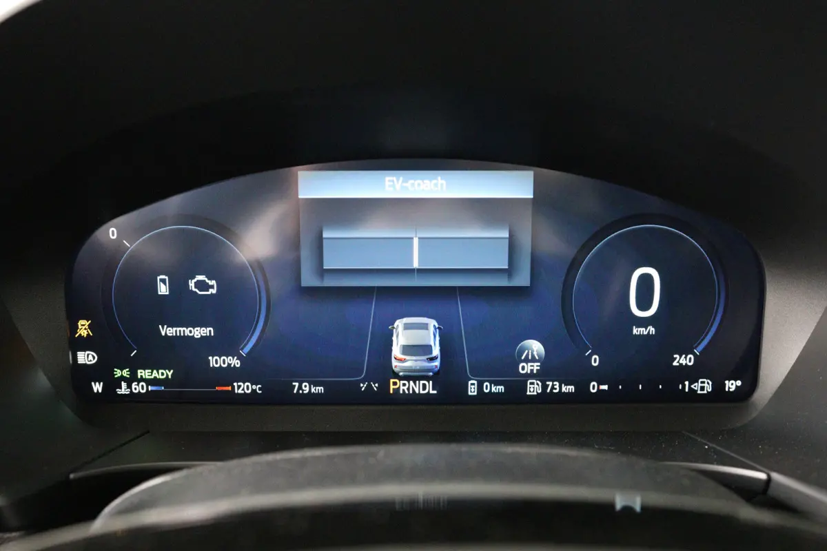 2.5 PHEV Titanium | Elektrische Trekhaak | Winter Pack | Adaptieve Cruise Control | 360* Camera | Keyless |