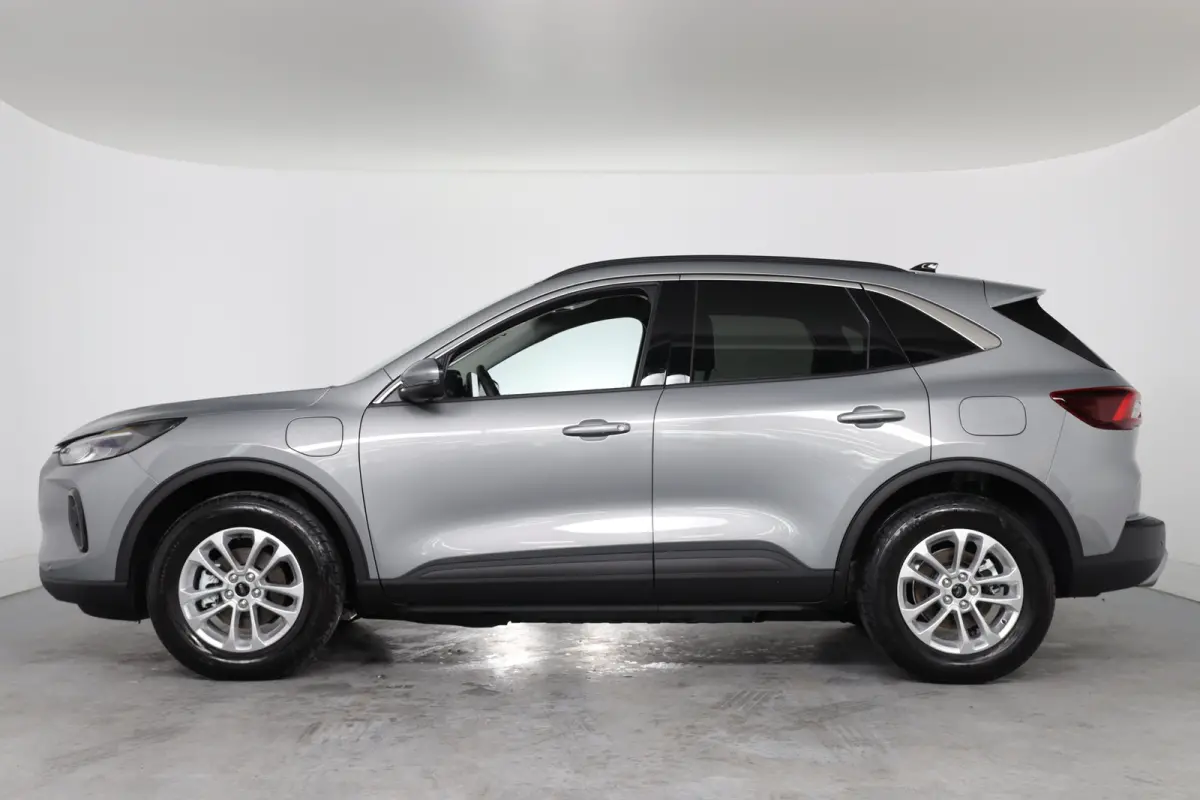 2.5 PHEV Titanium | Elektrische Trekhaak | Winter Pack | Adaptieve Cruise Control | 360* Camera | Keyless |