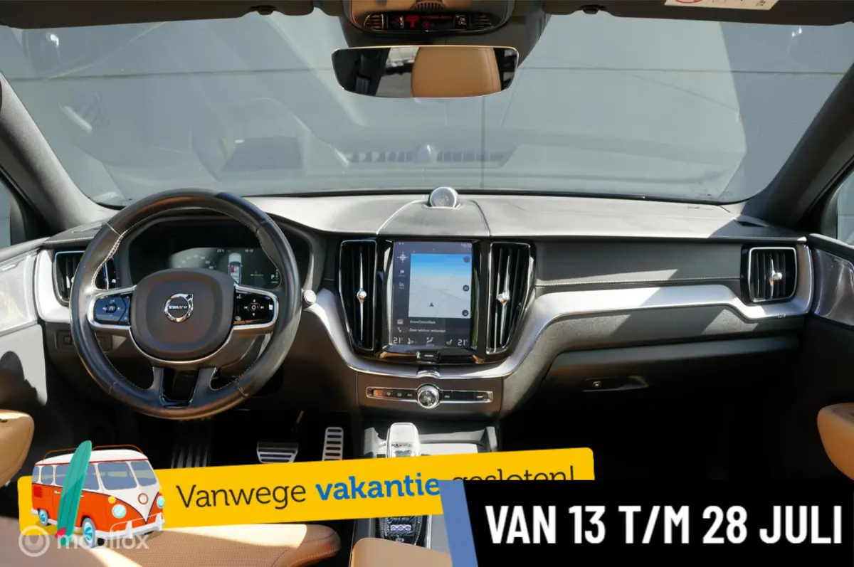 2.0 T8 Twin Engine AWD Inscription B&W Pano HUD !