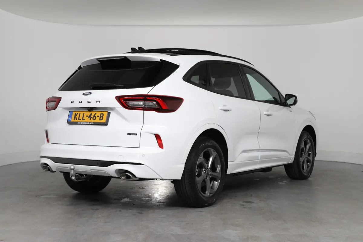 2.5 PHEV ST-Line | Trekhaak | Elektrisch Panoramadak | Winter Pack | Adaptieve Cruise Control | 360* Camera |
