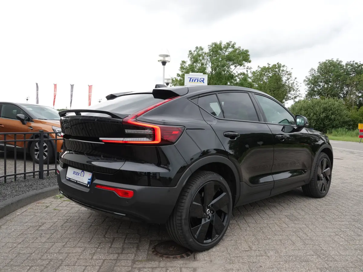 Twin Motor Ultra Black Edition 82 kWh SOH 96,9% | PANO | HK-AUDIO | 360° CAM