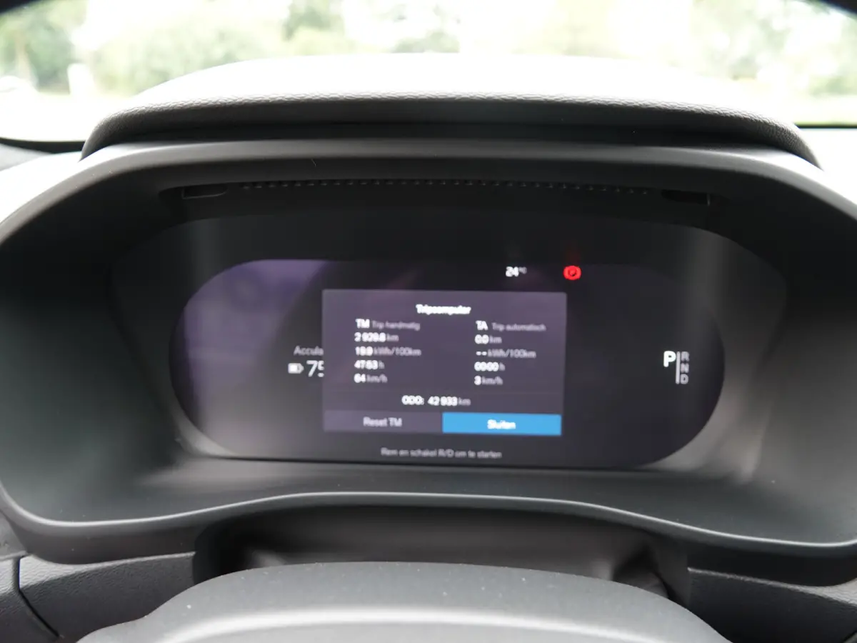Twin Motor Ultra Black Edition 82 kWh SOH 96,9% | PANO | HK-AUDIO | 360° CAM