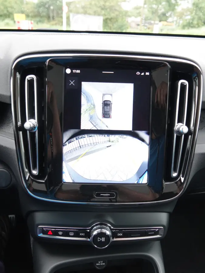 Twin Motor Ultra Black Edition 82 kWh SOH 96,9% | PANO | HK-AUDIO | 360° CAM
