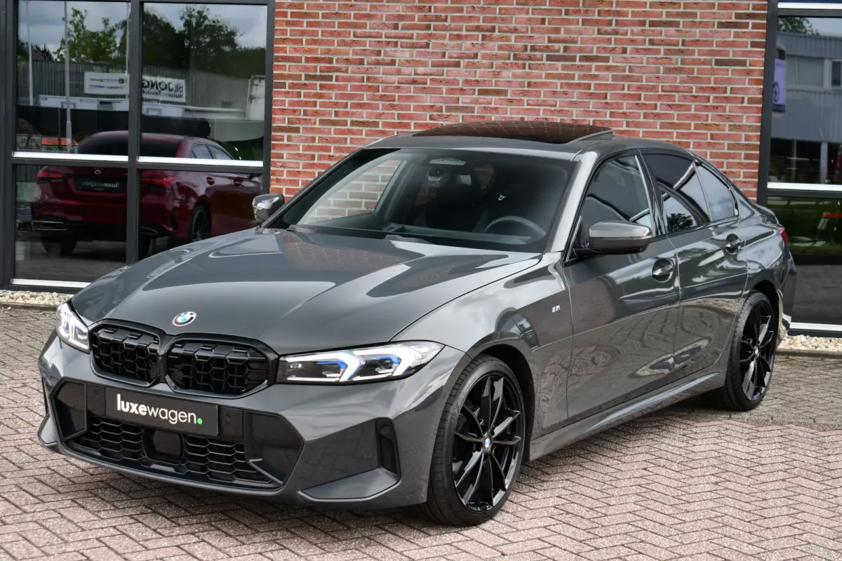 320i M-Sport LCI-2 Dravit Pano ACC 360 HUD 19inch El-klep