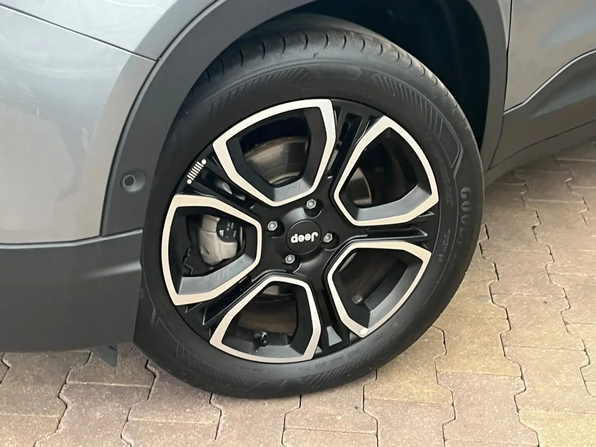 Summit 54kWh Full 156pk 18"Lichtmetaal | Adaptive Cruise | Climate Controle | Keyless Start | Carplay | LED | Digitaal Dashboard | 11 kW lader | Achteruitrijcamera | Airco (automatisch)