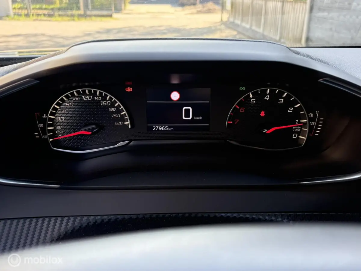Allure Facelift!! Full map nav / carplay / camera 360 / 27.907 KM!!
